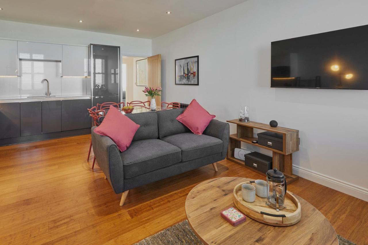 Host & Stay - Number Ten At Carlill Whitby Bagian luar foto