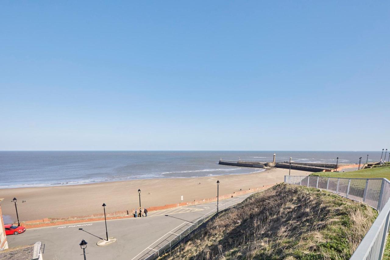 Host & Stay - Number Ten At Carlill Whitby Bagian luar foto